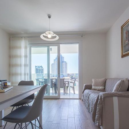 Апартаменты Immobiliare Jvl - Vm2 Лидо-ди-Езоло Экстерьер фото